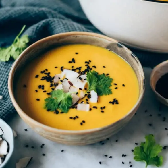 Crema de calabaza y coco al curry