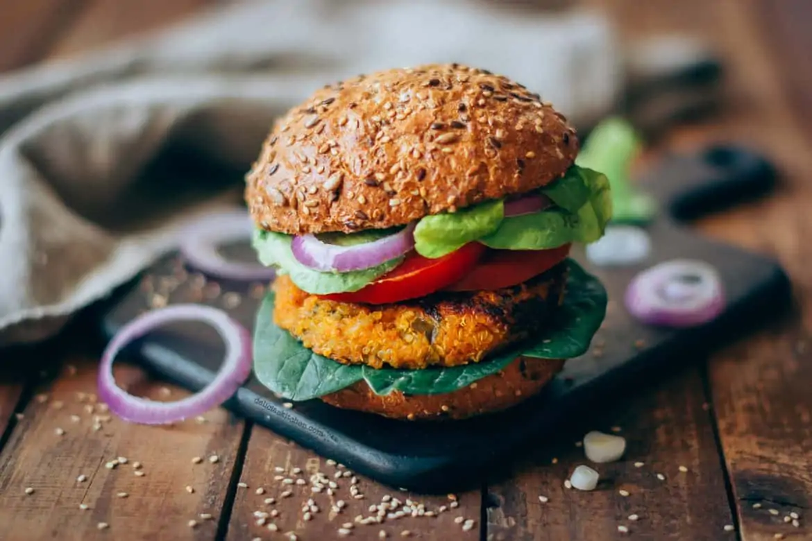 Hamburguesa de quinoa y calabaza al garam masala