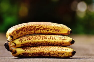 Recetas saludables para aprovechar plátanos maduros