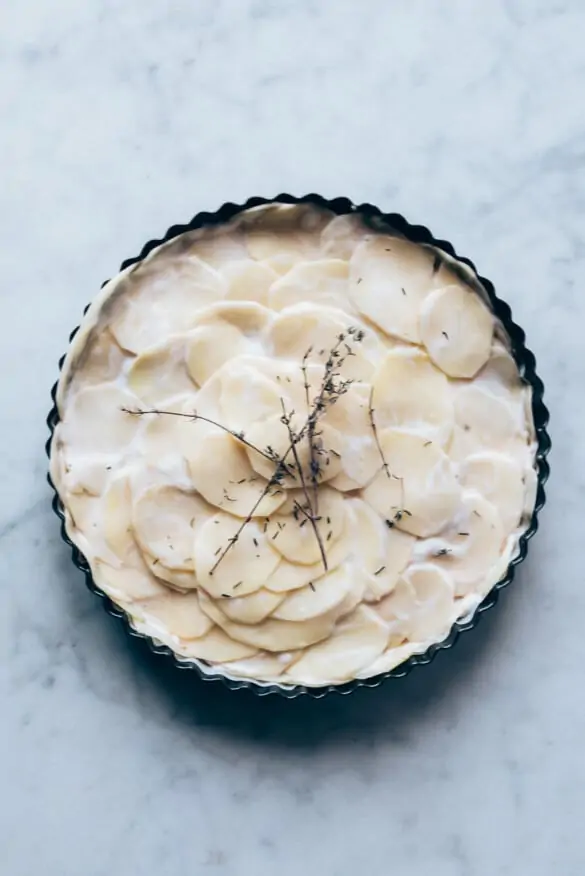 Tarta salada lista para hornear