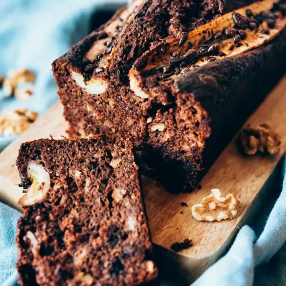 Banana bread de chocolate y nueces