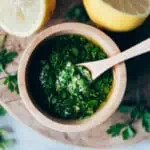 Cómo hacer salsa gremolata. Receta de gremolada casera