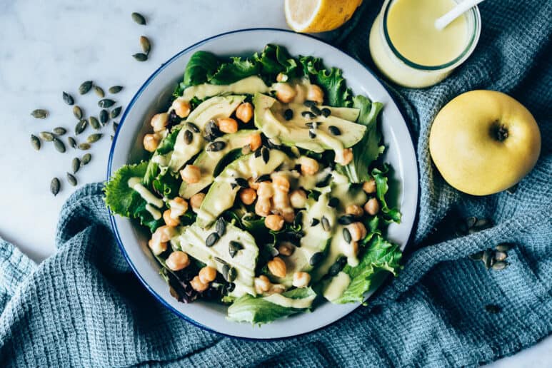 Vinagreta de manzana en ensalada