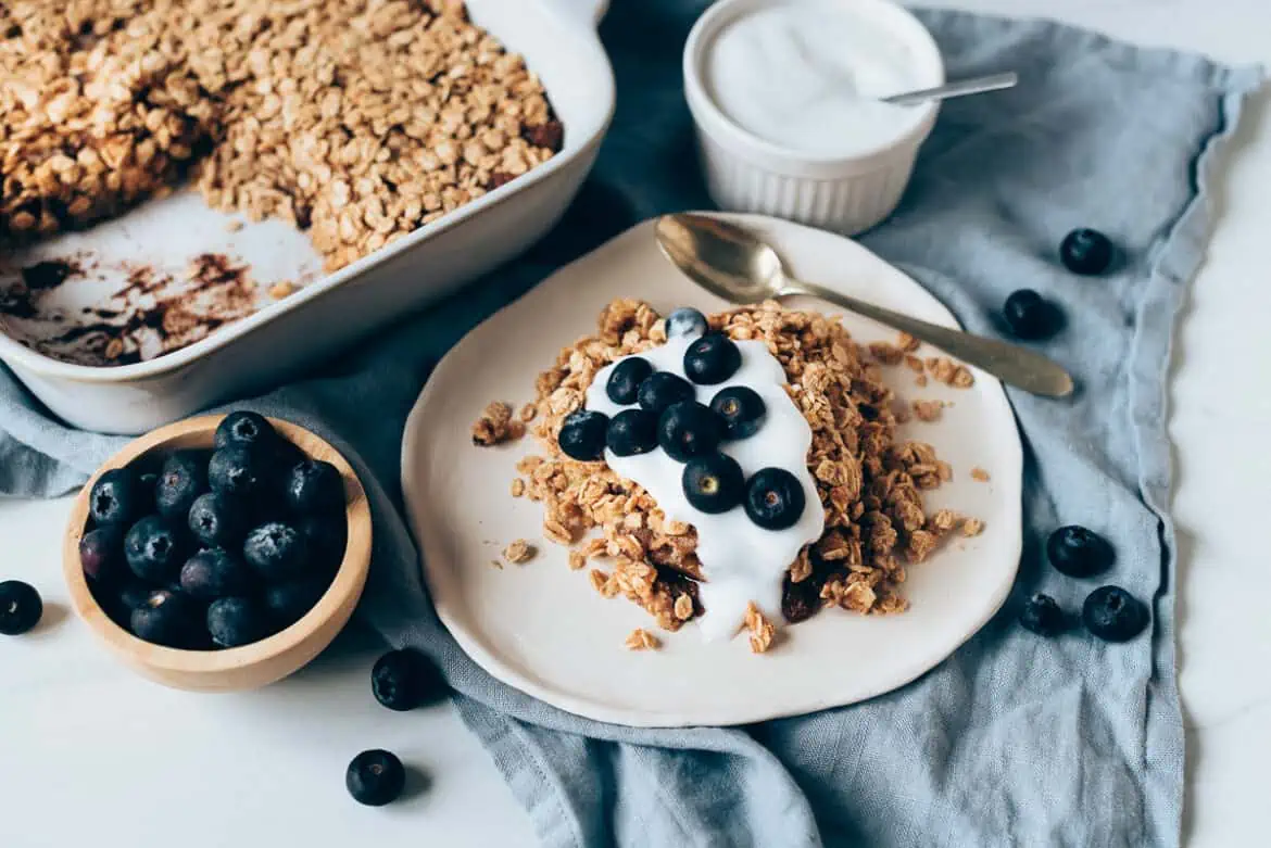 Crumble de manzana y avena receta fácil