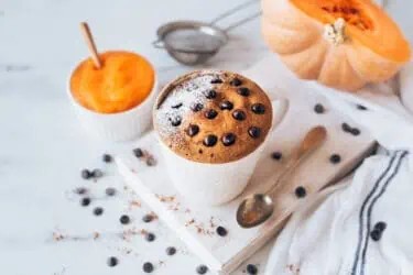 Mug cake de calabaza vegano