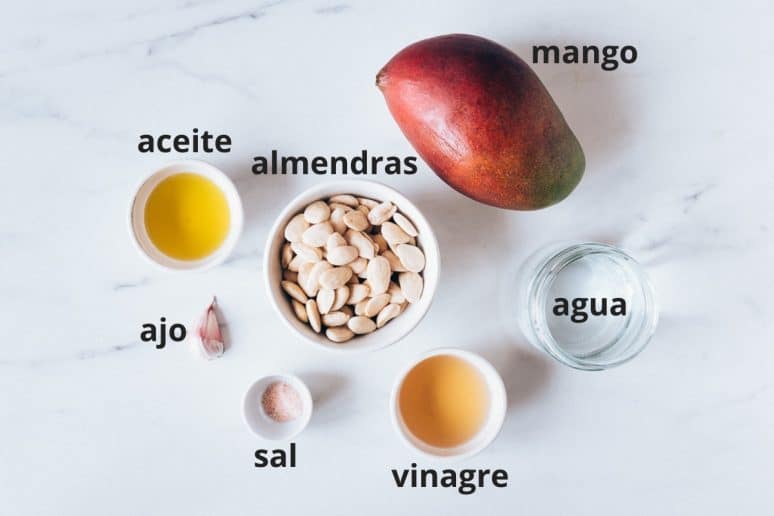 Ingredientes ajoblanco de mango